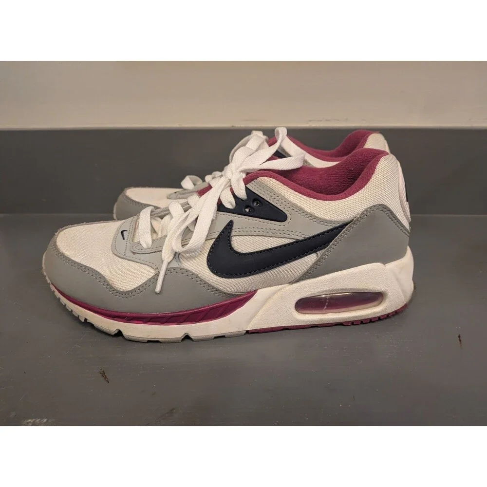 Nike Air Max Air Cushioning Low Top Lace-Up Sneakers White Gray Pink Navy